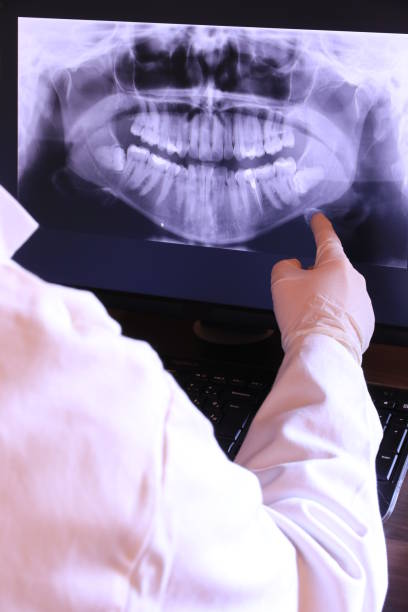 Best Emergency Treatment for Toothache in Hasley Nyon, CA